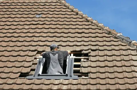 Pose de velux - Lanzac
